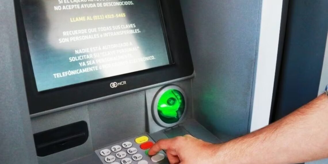 Atención: Así quedaron los montos de extracción en cajeros automáticos desde enero