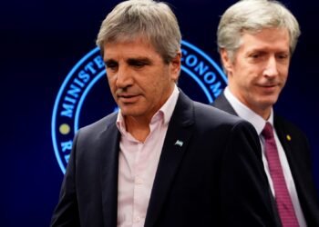El Gobierno le pagará hoy 4.400 millones de dólares a los bonistas mientras busca prolongar el clima financiero favorable