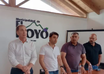 Santilli y Torres: Dejaron la reforma laboral por los incendios.