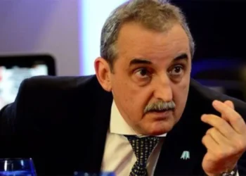 Moreno advierte un riesgo laboral por autos chinos.