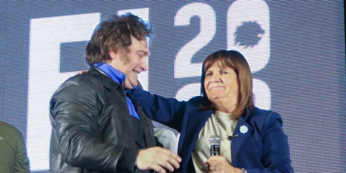 La ministra Bullrich: “Con la reforma, la historia cambia”.