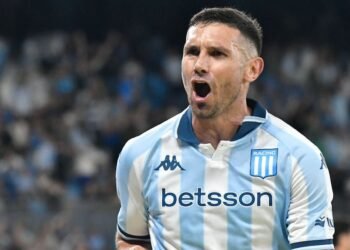 Racing se impone a Estudiantes RC con un claro 2-0 en la Liga Profesional
