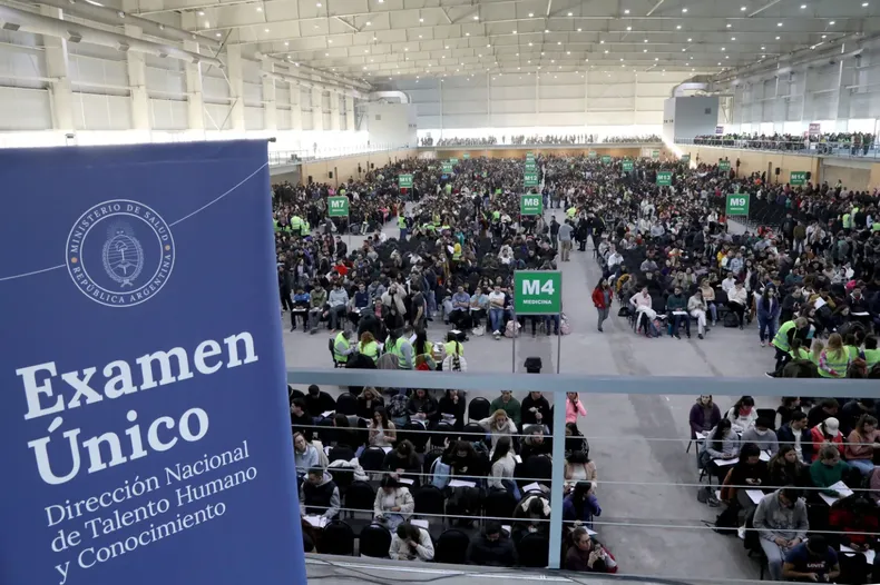 5663 profesionales listos para el examen de residencias 2026 con un formato renovado