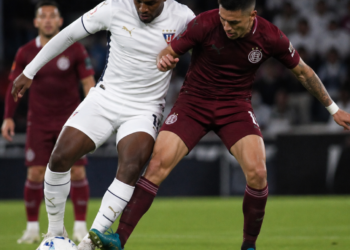 Lanús se enfrenta a Liga de Quito en un partido decisivo para la Copa Libertadores