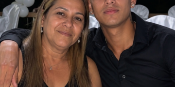 Ayrton Costa rinde homenaje a su madre con una emotiva carta tras su fallecimiento