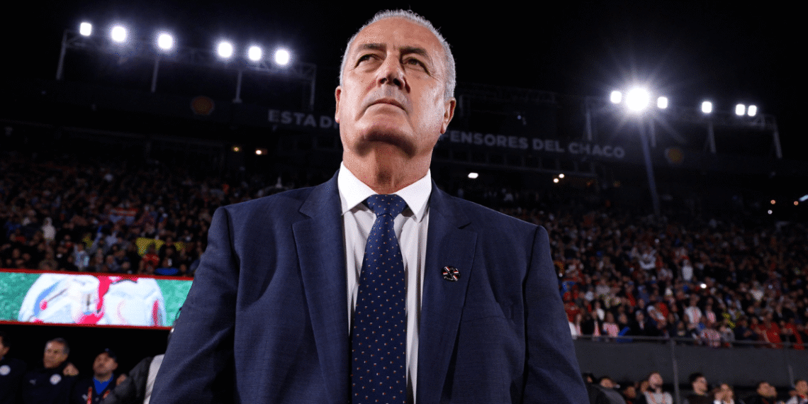 Gustavo Alfaro celebra la victoria más significativa de su carrera y motiva a Paraguay ante Alemania: “26 guerreros”