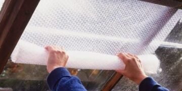 La magia del plástico burbuja: un aliado invernal recomendado por expertos