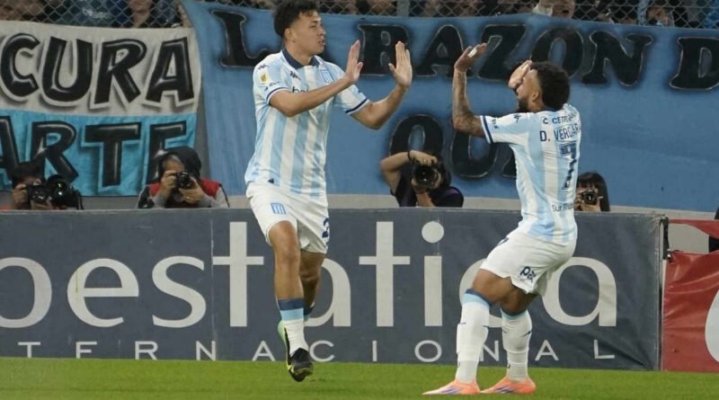 Racing sufre una nueva derrota en Mendoza, lo que lo aleja de la cima en ambas tablas