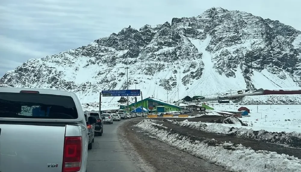 Cierre del paso Cristo Redentor por condiciones climáticas adversas