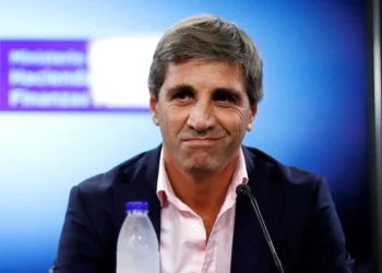 El Gobierno flexibilizó los créditos en dólares para empresas y busca movilizar US$6.000 millones