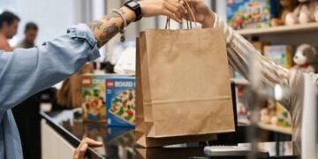 Las ventas minoristas de las pymes cayeron 3,8% en julio y acumulan una baja de 2,7% en el año