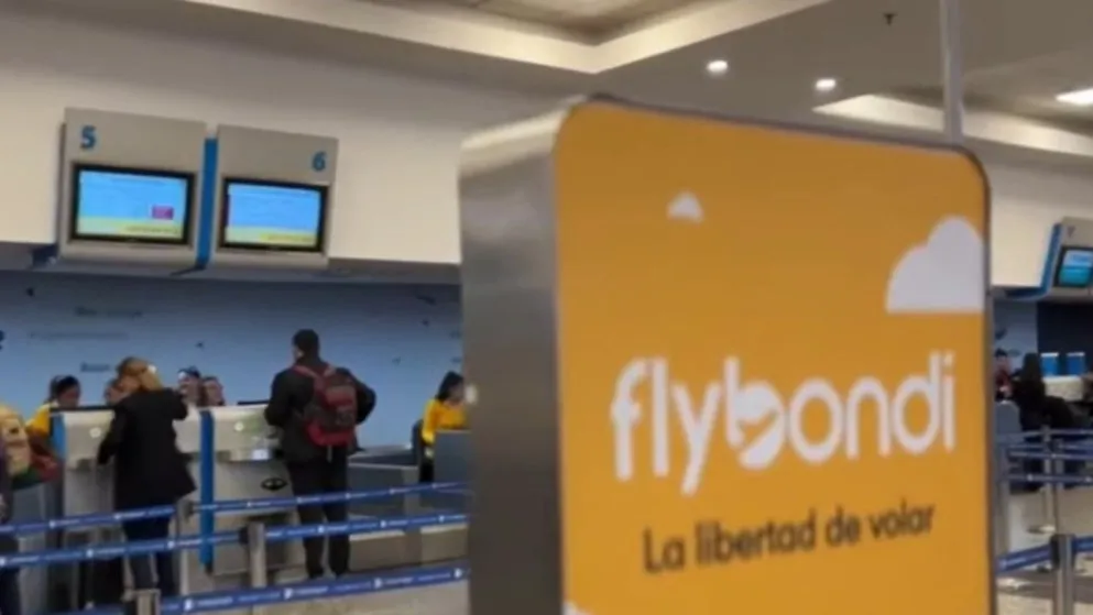 Flybondi lleva 12 días sin operar y ahora enfrenta la caída de su sitio web