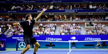 Roger Federer regresa al US Open: una exhibición cargada de emociones
