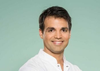Un nutricionista explica qué bebida alcohólica genera más resaca y cómo el color influye en ello