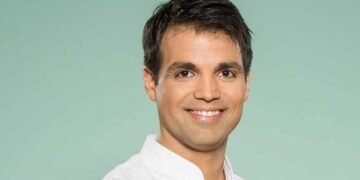Un nutricionista explica qué bebida alcohólica genera más resaca y cómo el color influye en ello