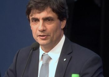 Lacunza advirtió que la morosidad de los hogares podría tardar años en resolverse sin intervención