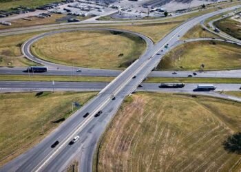 El Gobierno acelera concesiones viales ante el crecimiento de la actividad y el atraso en infraestructura