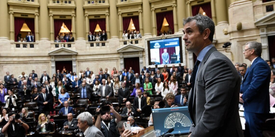 La oposición busca sostener el debate sobre morosidad y discapacidad ante la estrategia de La Libertad Avanza