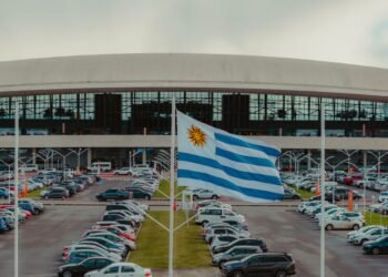 Se firmó un acuerdo innovador para incentivar nuevas rutas, aumentar lallegada de turistas y reforzar al país como destino competitivo