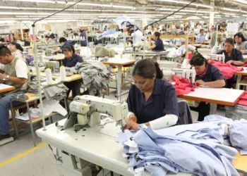El sector textil extenderá por tres meses el esquema de reducción de cargas laborales