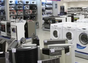 Argentina sigue siendo cara en dólares, pero los bienes durables redujeron la brecha con el exterior