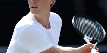 Jannik Sinner retoma sus entrenamientos tras una larga pausa y se prepara para su regreso a las competencias