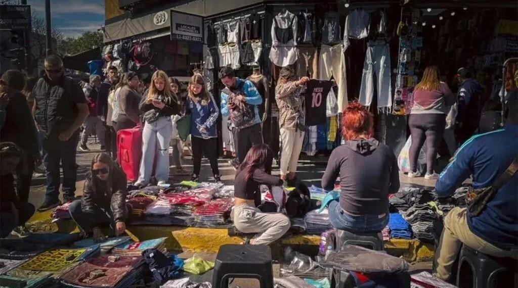 La informalidad laboral alcanzó al 45% de los trabajadores en el segundo trimestre