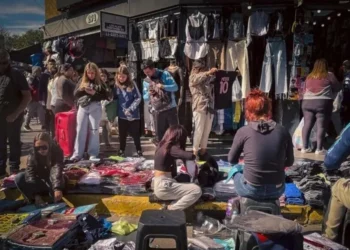 La informalidad laboral alcanzó al 45% de los trabajadores en el segundo trimestre