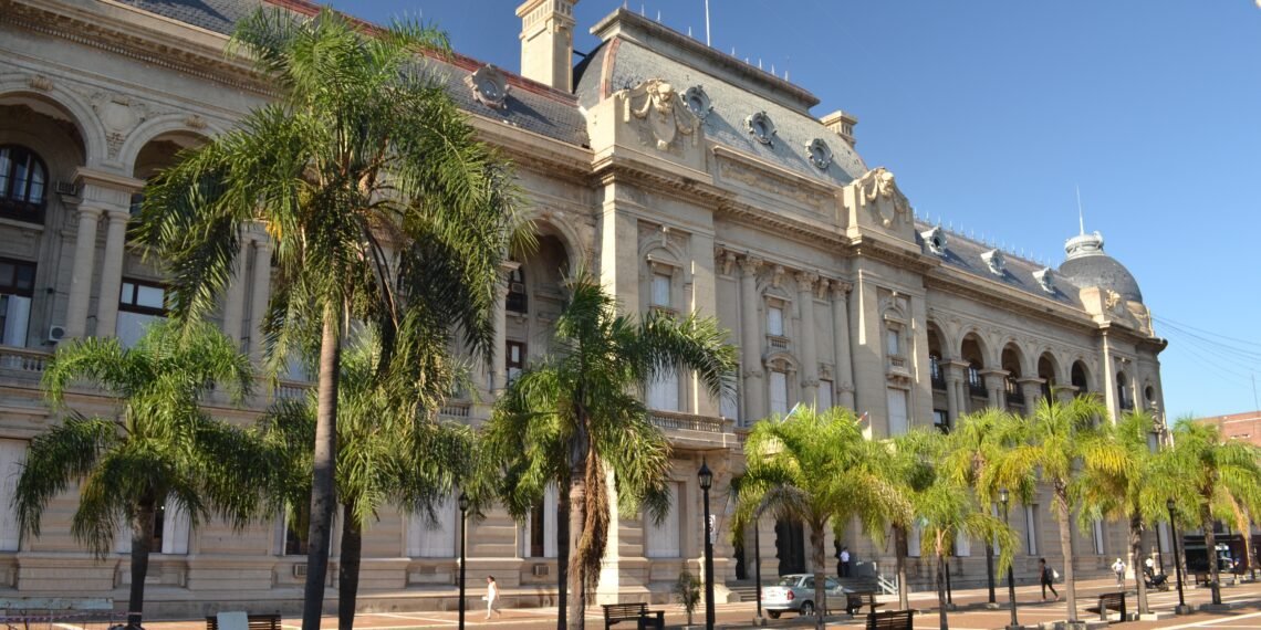 El peronismo de Santa Fe busca una candidatura de unidad y ya aparecen nombres para 2027