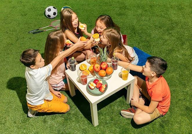 Cómo organizar la alimentación de los chicos antes y después del entrenamiento
