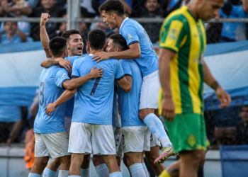 Estudiantes de Río Cuarto logra un agónico triunfo ante Aldosivi que lo deja al borde del descenso