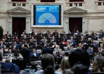 La oposición busca voltear el DNU 70/2023: qué normas podrían volver a discutirse si el Congreso lo rechaza