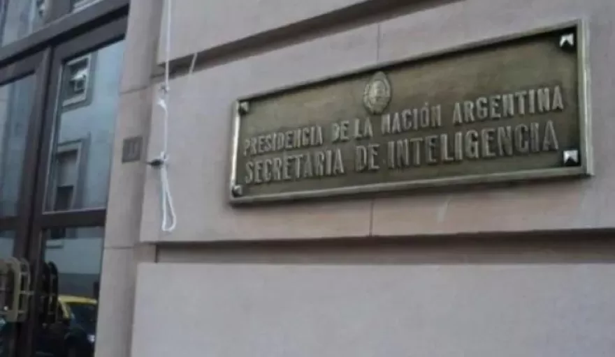La SIDE prevé 400 retiros voluntarios y prepara una convocatoria para formar nuevos agentes de inteligencia